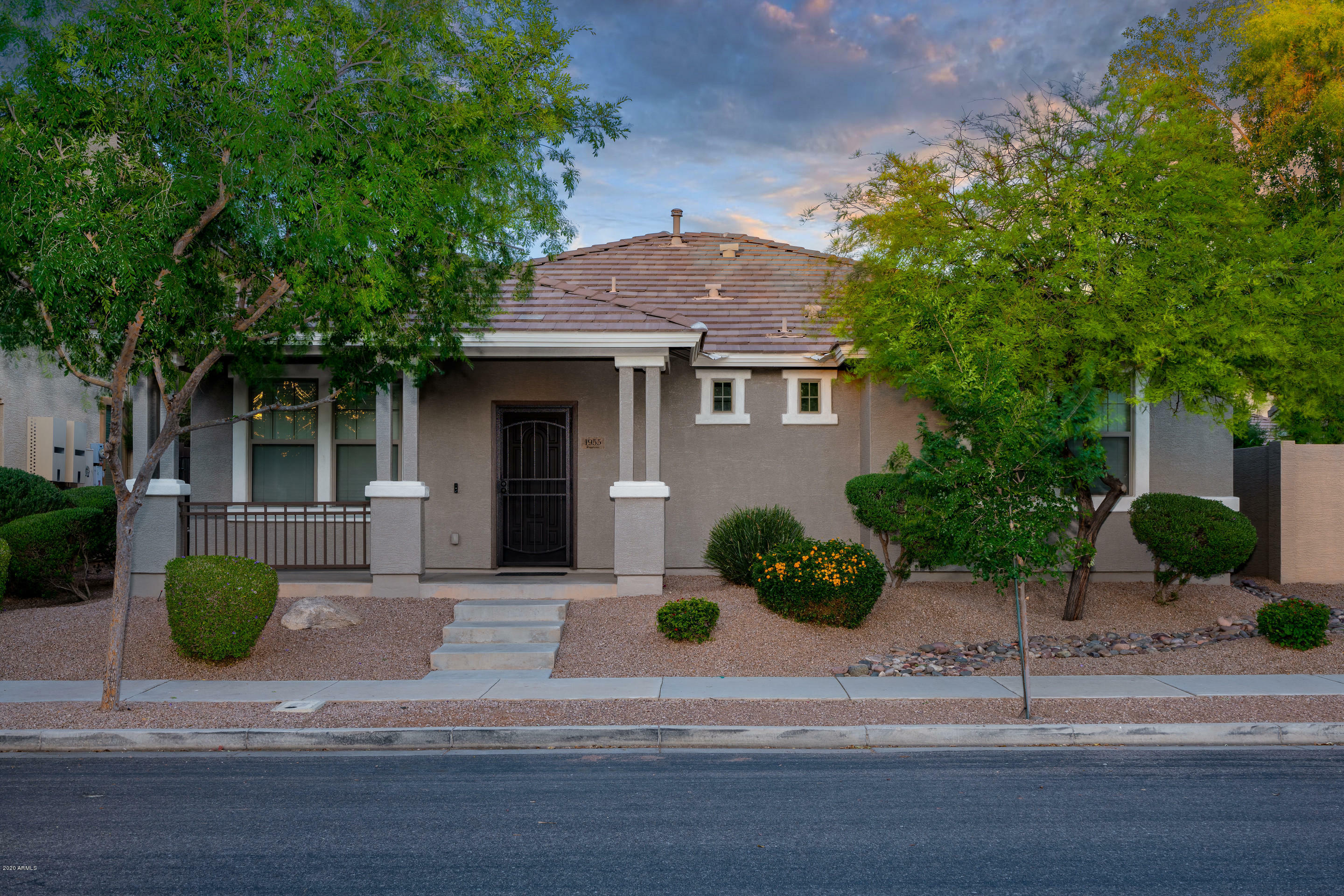 Property Photo:  1955 S Colt Drive  AZ 85295 