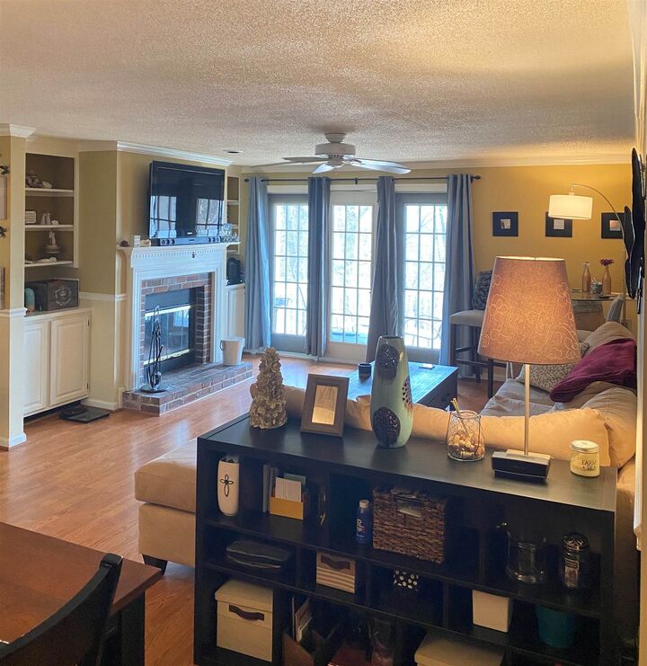 Property Photo:  187 Eastern Avenue 204  NH 03104 