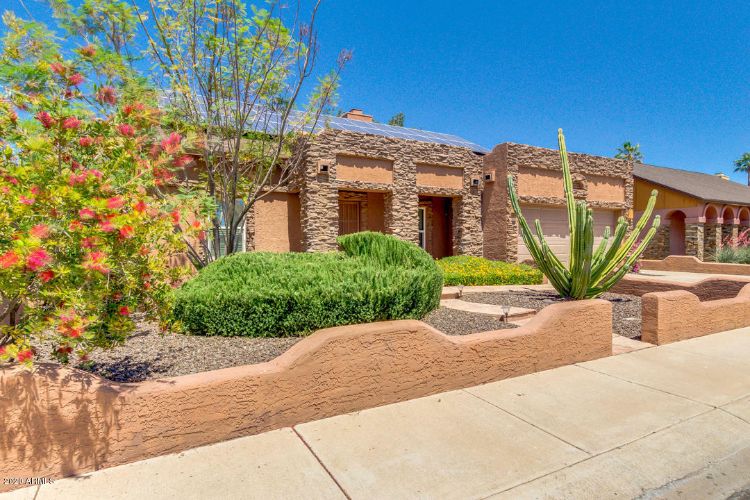 Property Photo:  4120 W Soft Wind Drive  AZ 85310 