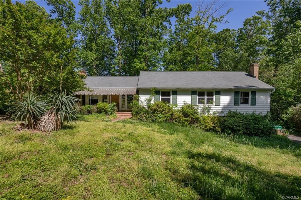 Property Photo:  2921 E Weyburn Road  VA 23235 