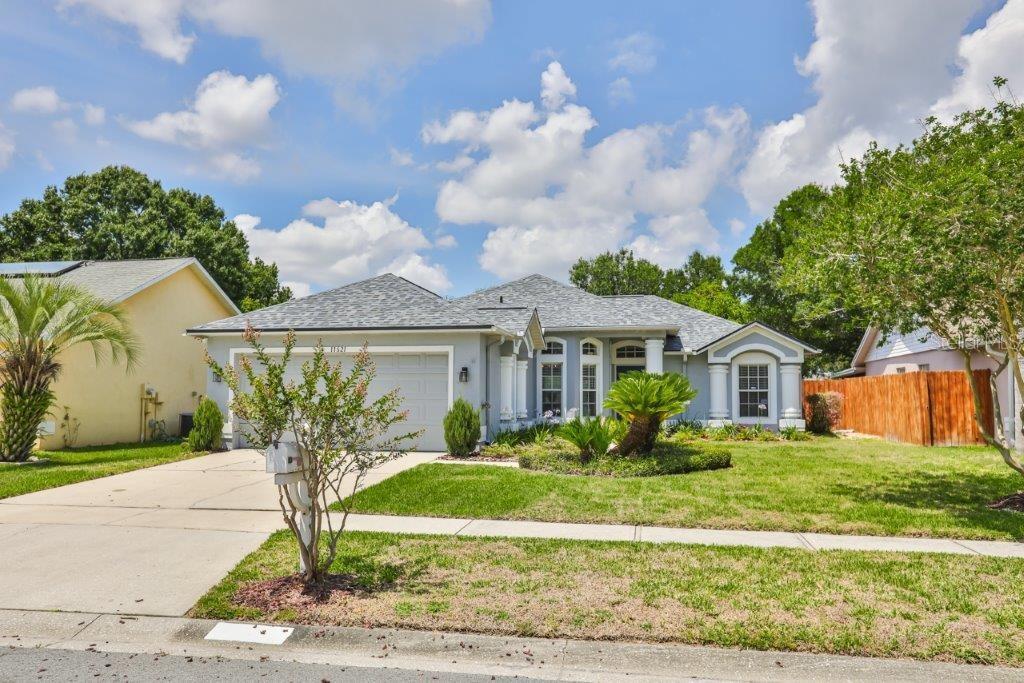 Property Photo: 11621 Wellman Drive FL 33578