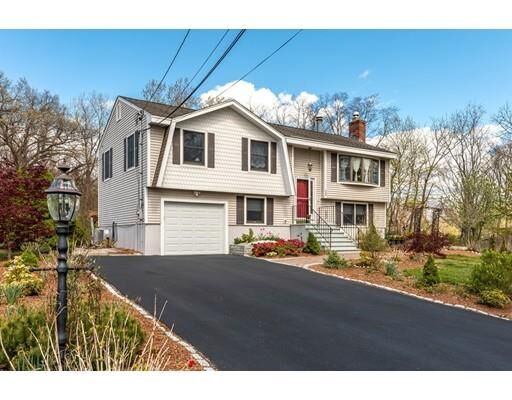 Property Photo: 16 Ruthven Ave MA 01803