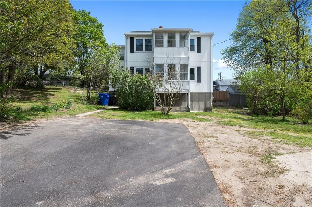 Property Photo:  48 Birchland Av  RI 02860 