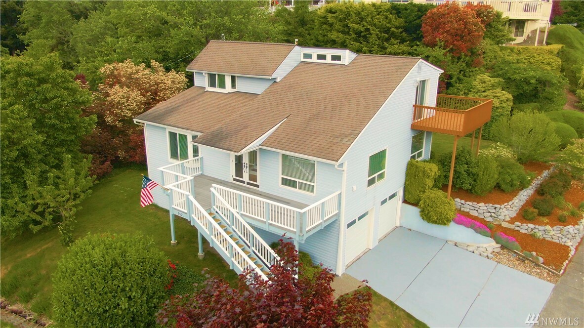 Property Photo: 5521 Browns Point Blvd NE WA 98422