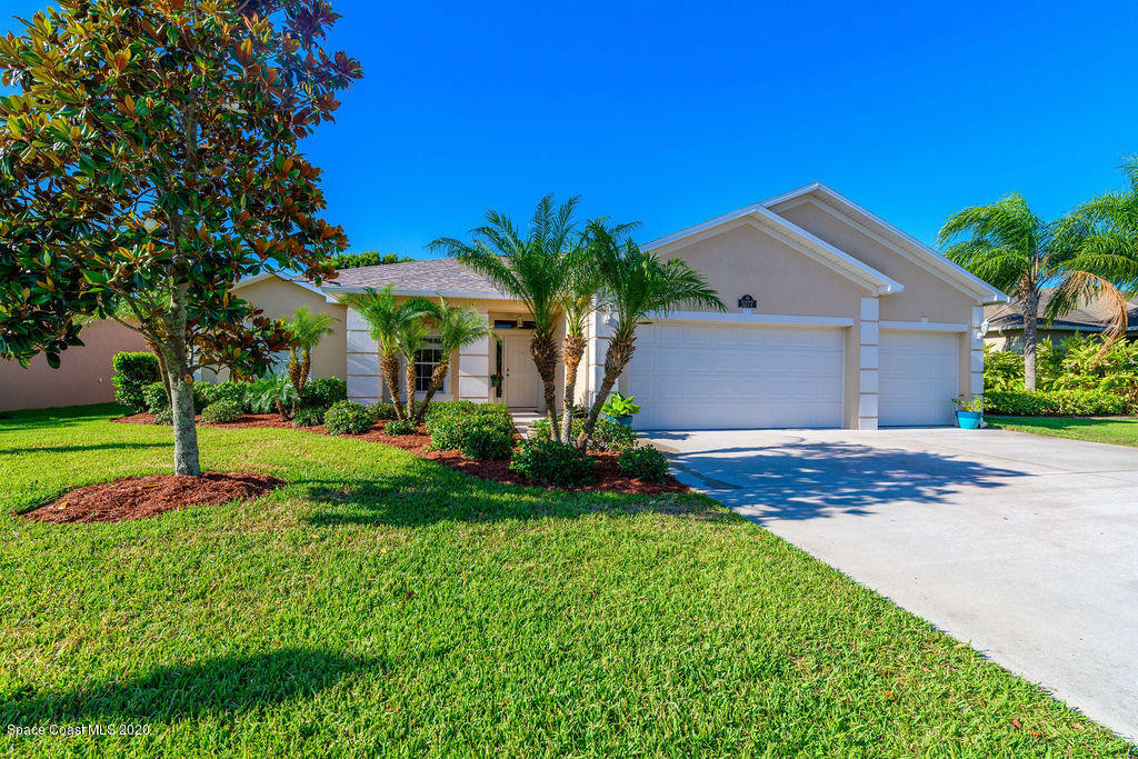 Property Photo:  5277 Indigo Crossing Drive  FL 32955 