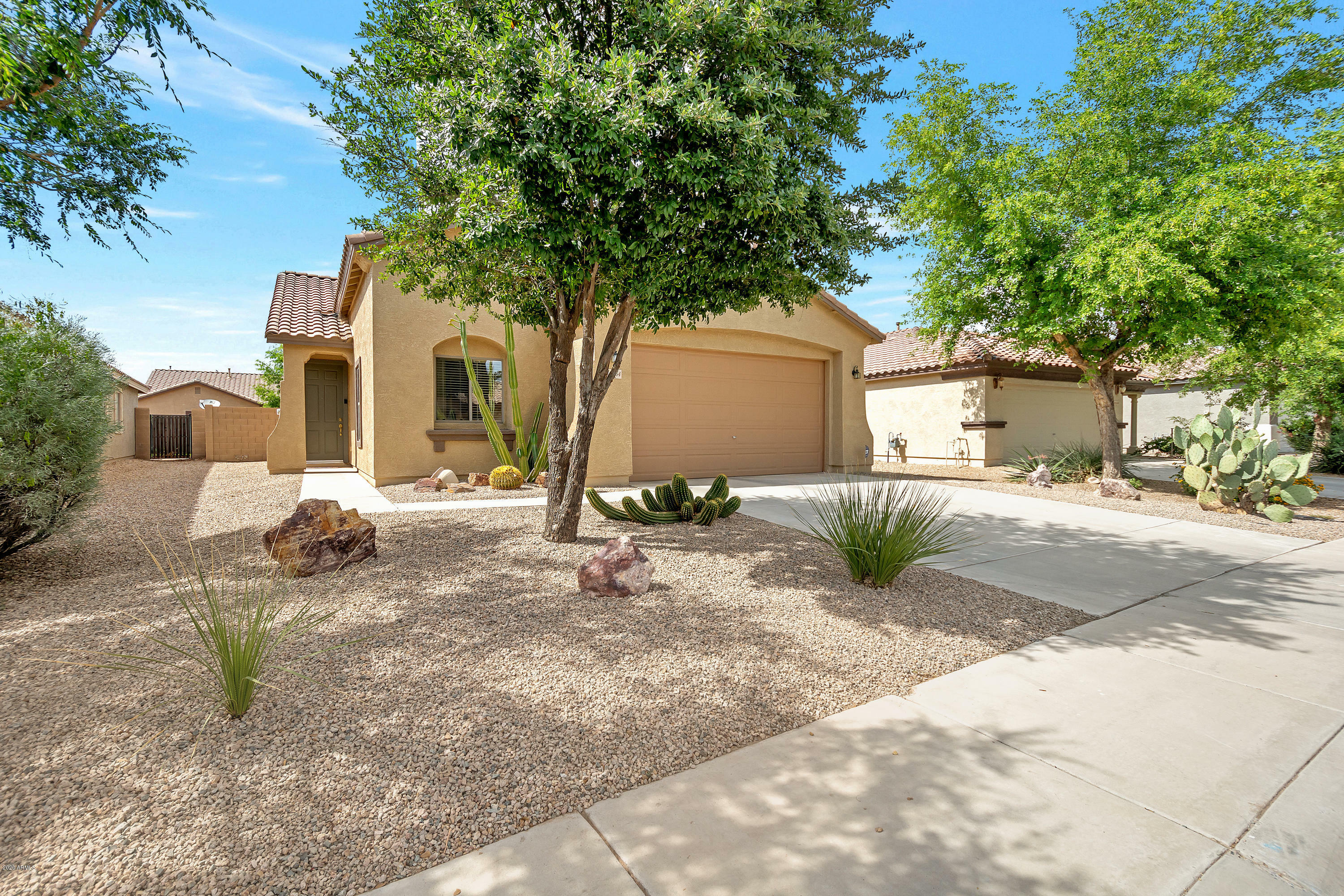 Property Photo:  40164 W Bonneau Street  AZ 85138 