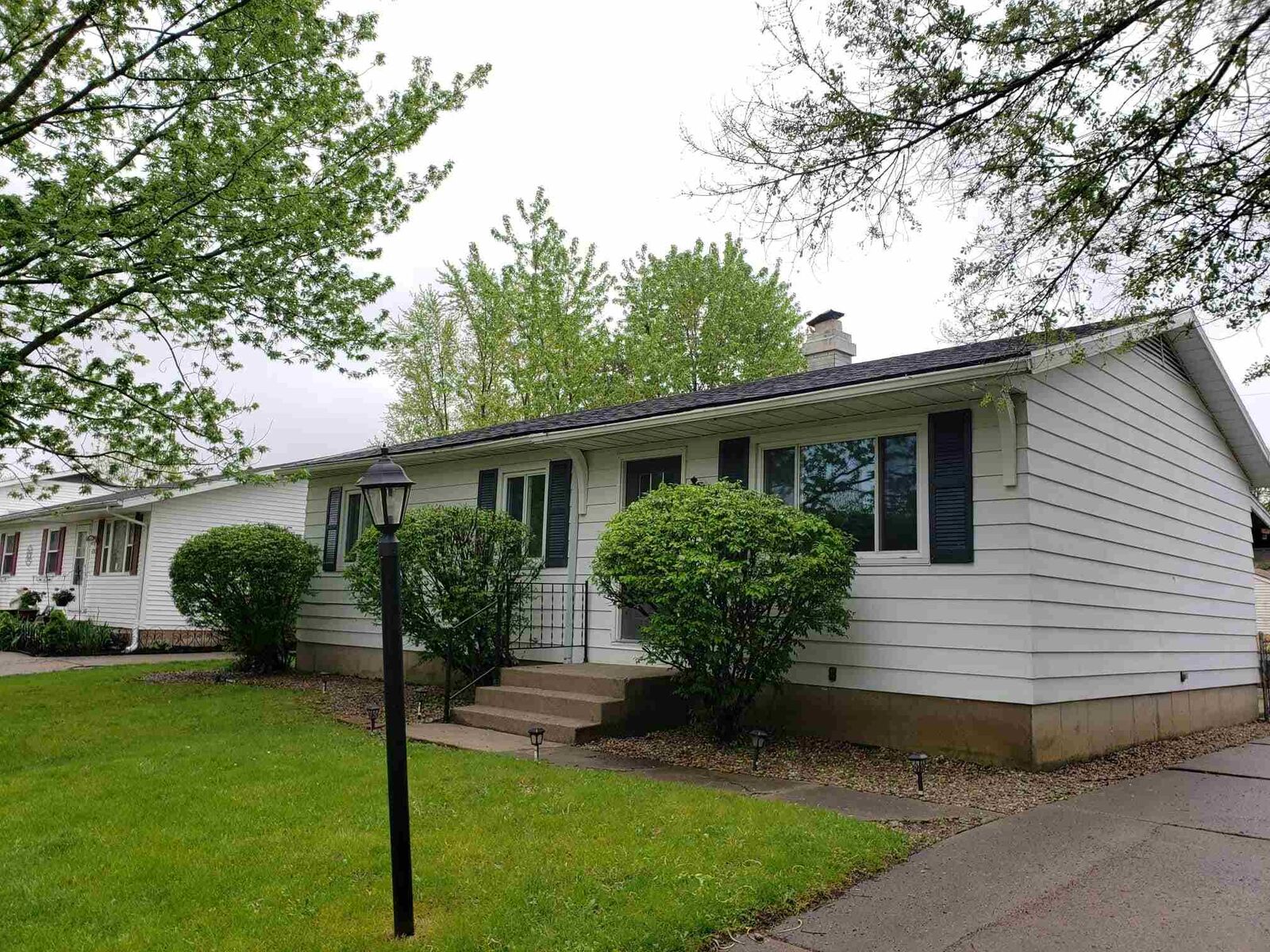 Property Photo: 4226 Mirada Drive IN 46816