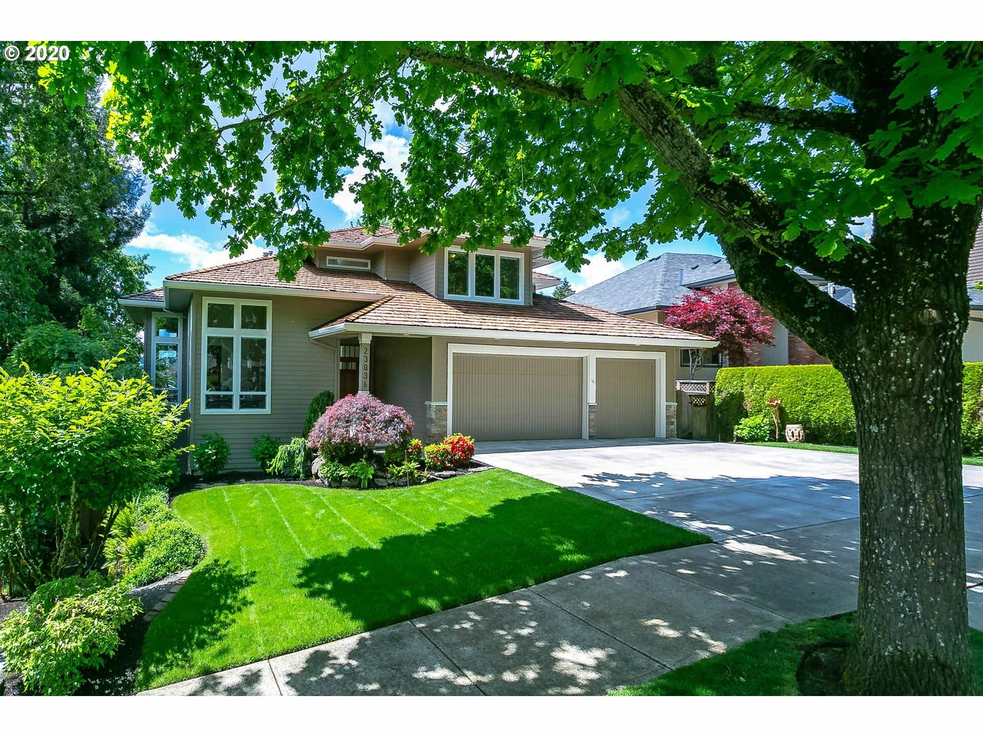 23036 Bland Cir  West Linn OR 97068 photo