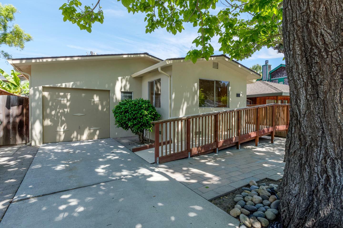 Property Photo: 708 Riverview Drive CA 95010