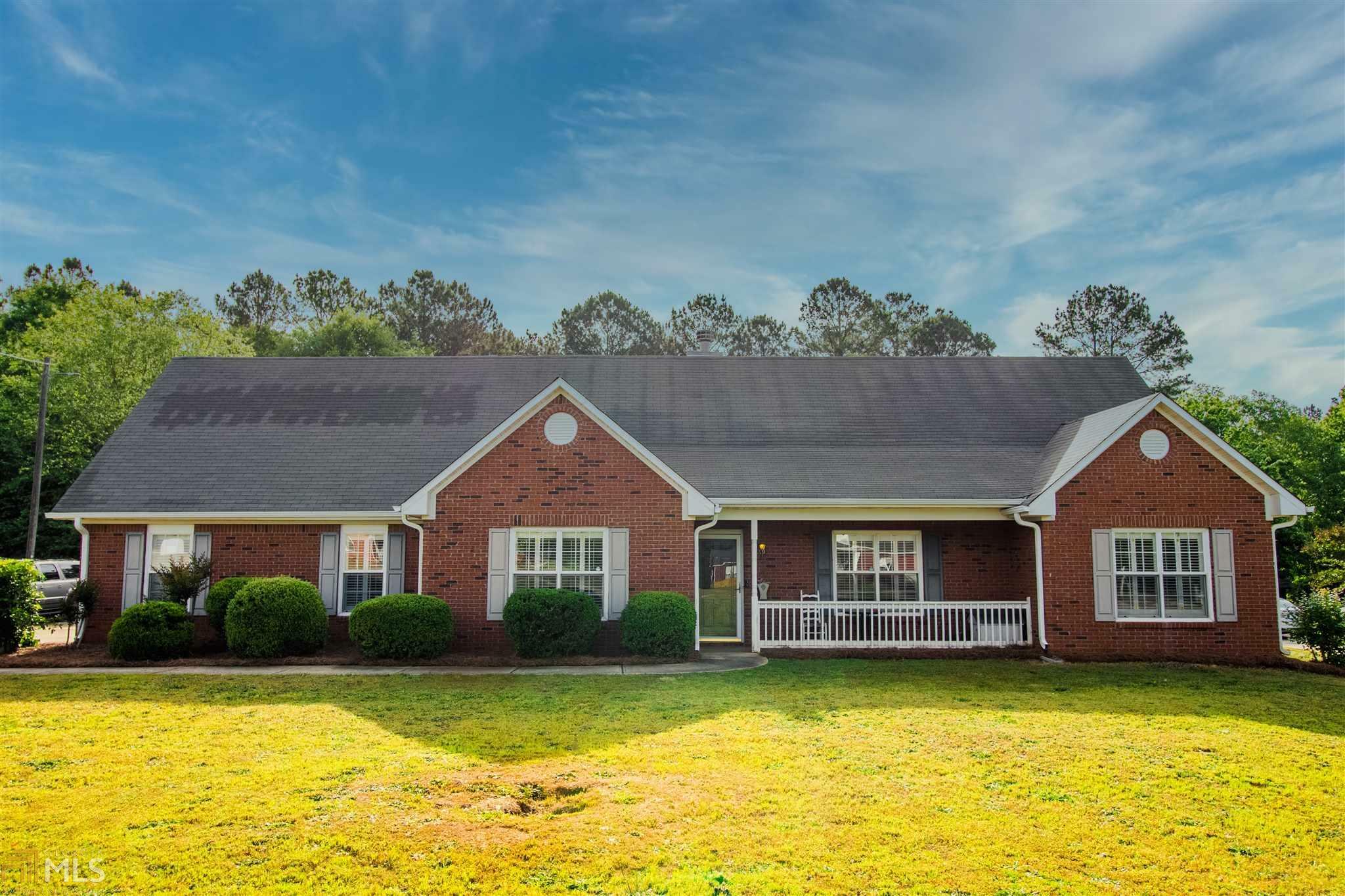 Property Photo:  411 Mosby Ln  GA 30248 