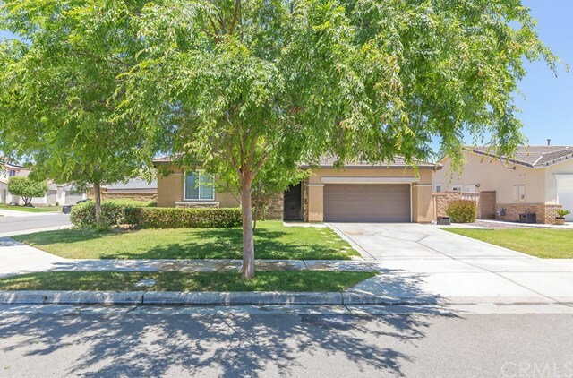 Property Photo:  34128 Zinnia Court  CA 92532 