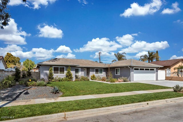 Property Photo:  1479 Arabian Street  CA 93065 