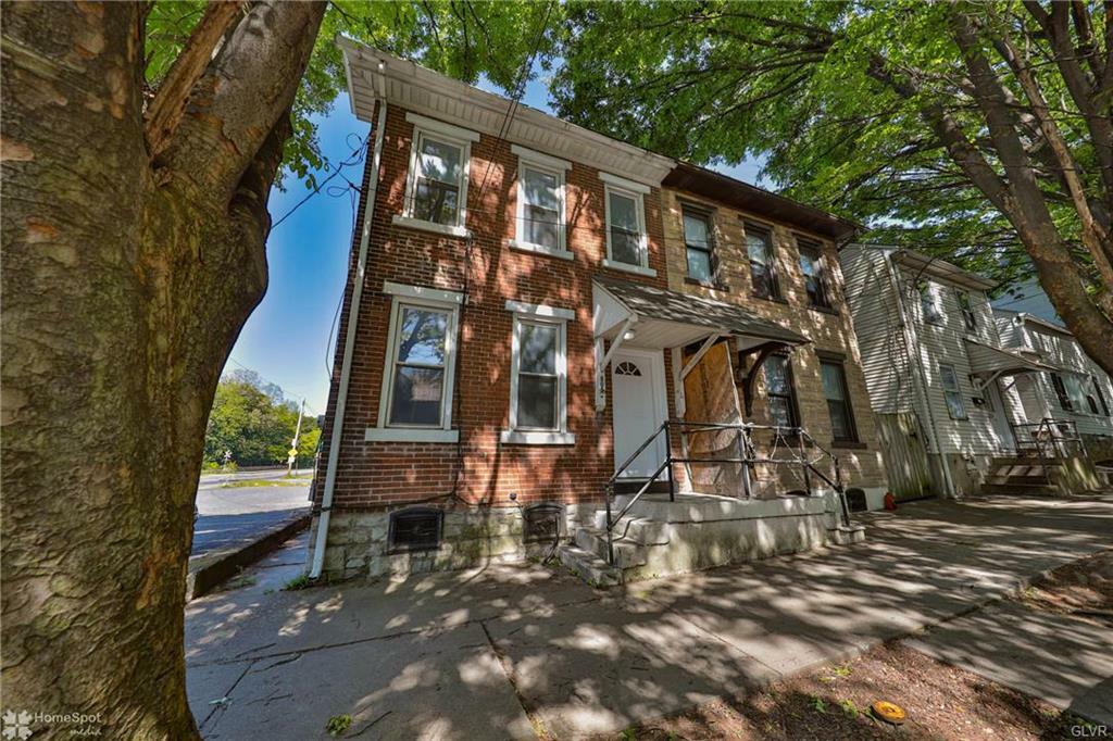 Property Photo:  805 Monocacy Street  PA 18018 