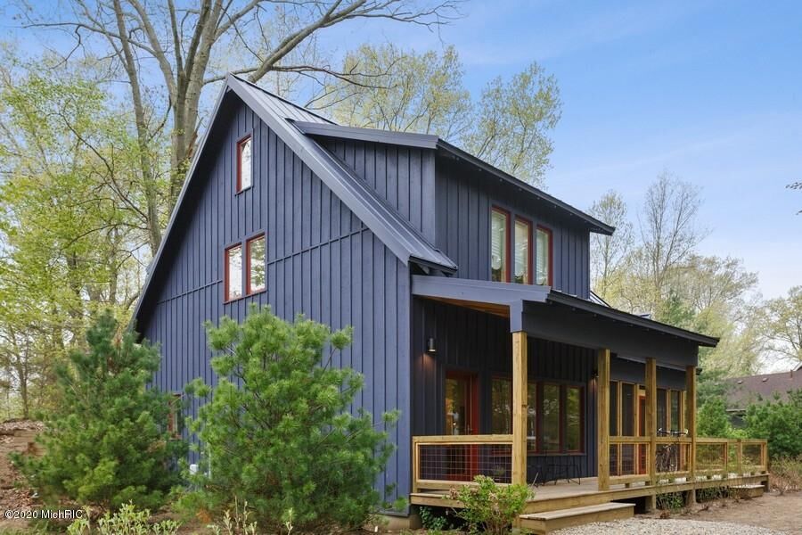 Property Photo: 16320 Stones Throw Lane MI 49129