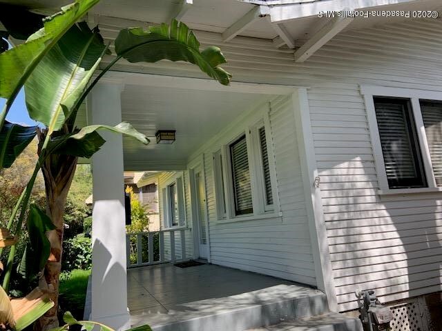 Property Photo: 622 Stratford Avenue CA 91030