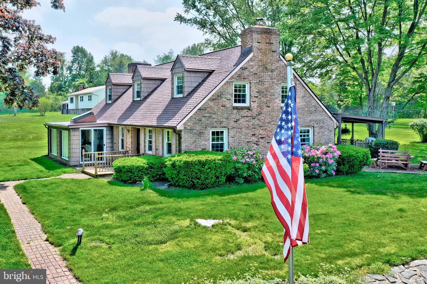 Property Photo: 126 Blue Hill School Road PA 17315