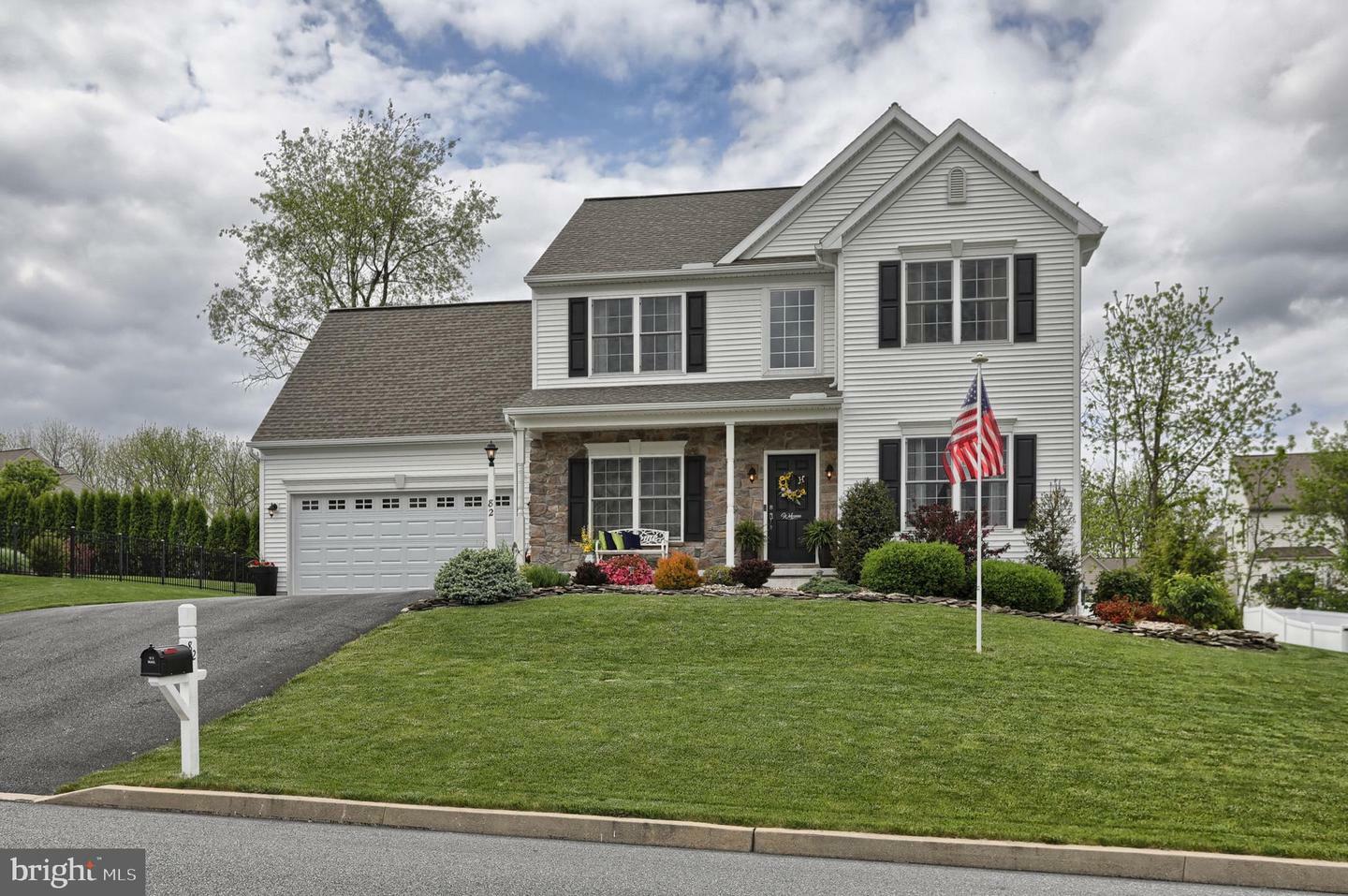 82 Falcon Circle  Lebanon PA 17042 photo