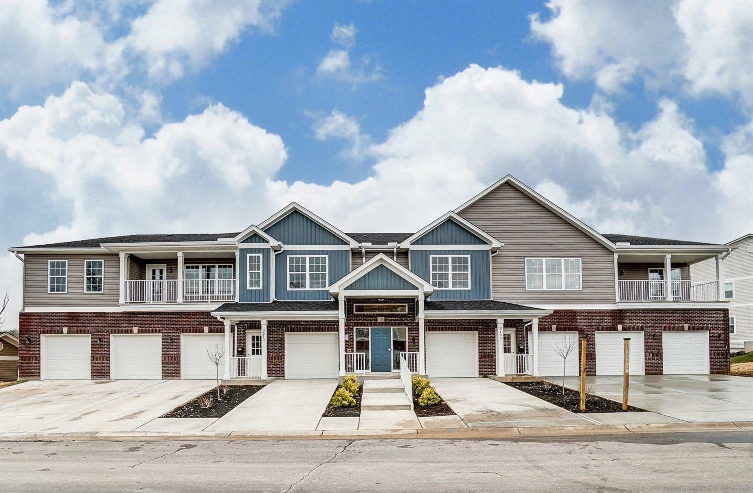 Property Photo: 3511 Chestnut Park Ln 203 OH 45002