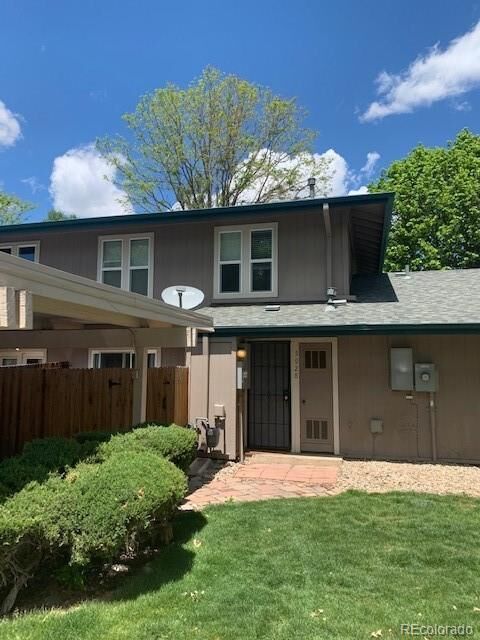 Property Photo:  5928 S Willow Way  CO 80111 