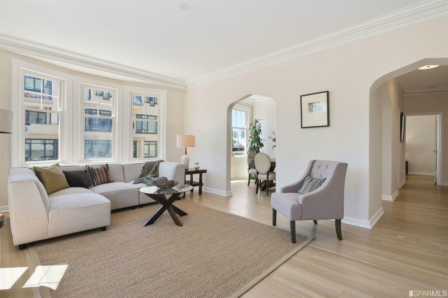 Property Photo:  2701 Van Ness Avenue 404  CA 94109 