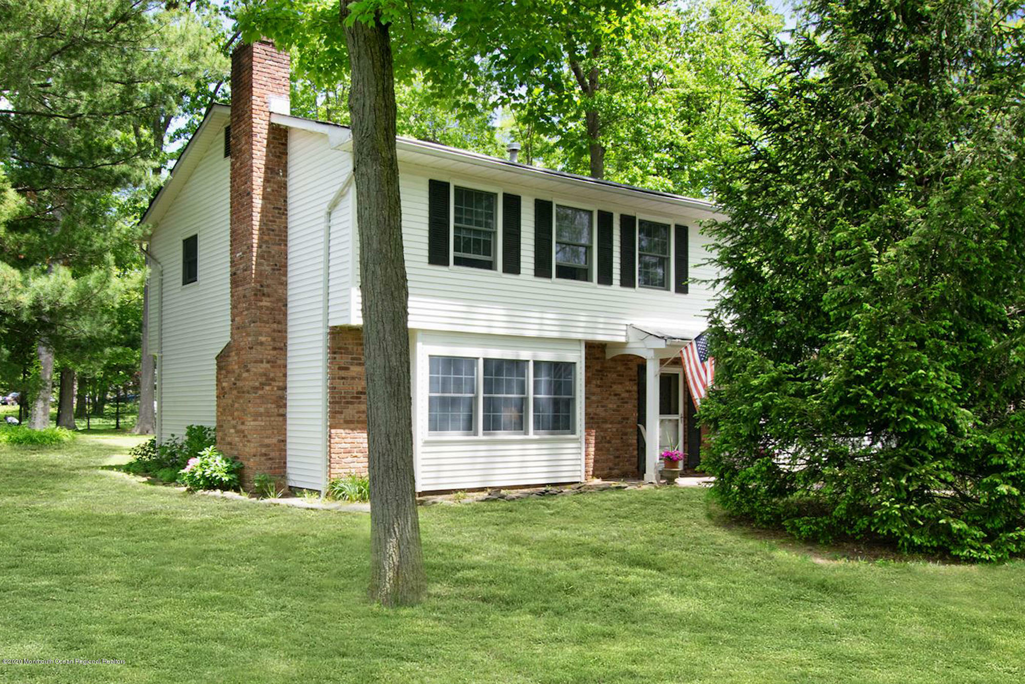 Property Photo:  14 Bunker Hill Drive  NJ 07726 