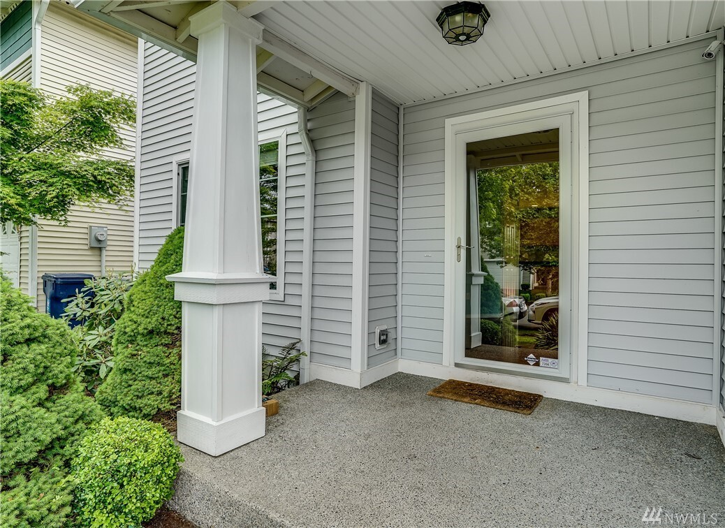Property Photo: 14527 SE 153rd Pl WA 98058