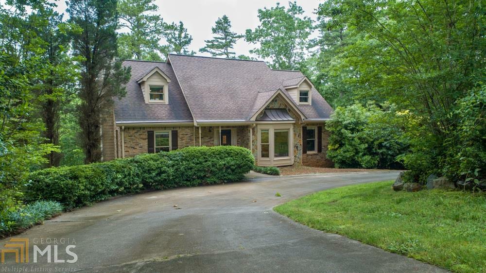 Property Photo:  5740 E Ridge Dr  GA 30135 