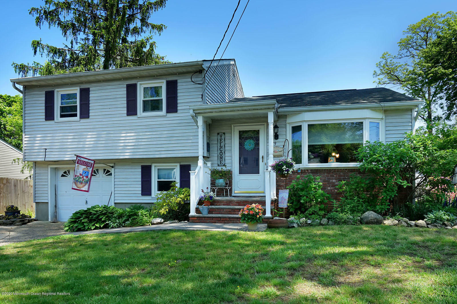 Property Photo:  239 Martin Place  NJ 07748 