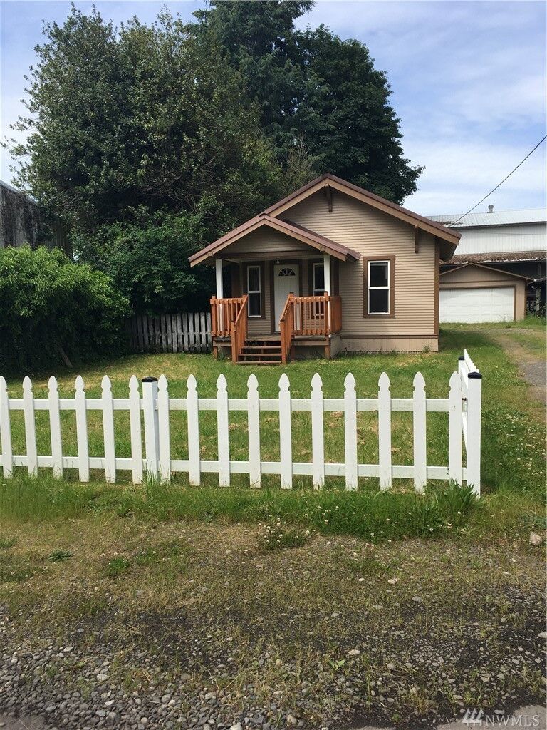 Property Photo: 1817 N Tower Avenue WA 98531