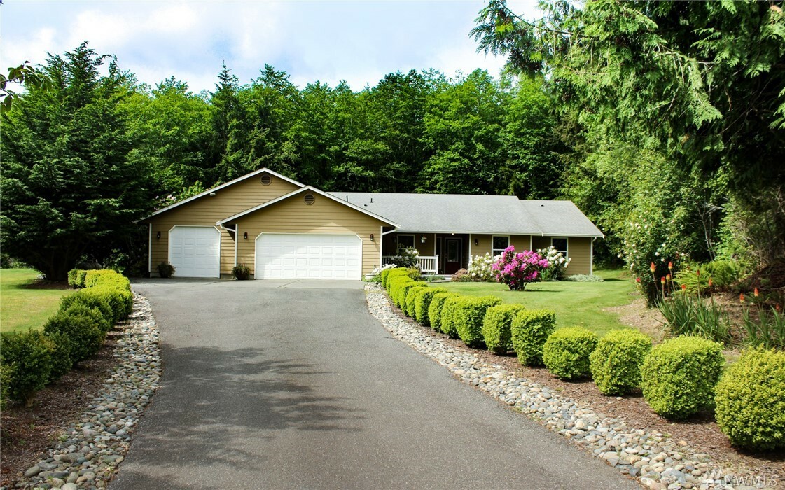 Property Photo:  280 Jim Creek Rd  WA 98282 