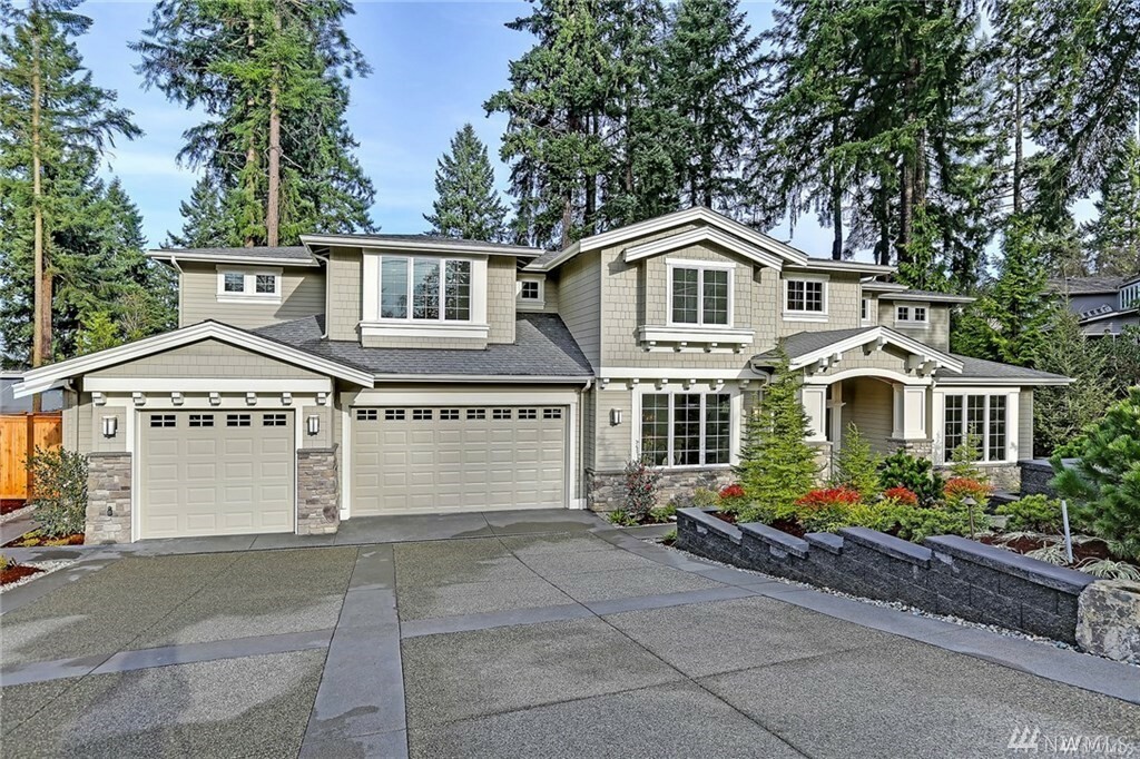 Property Photo:  10461 SE 23rd St  WA 98004 