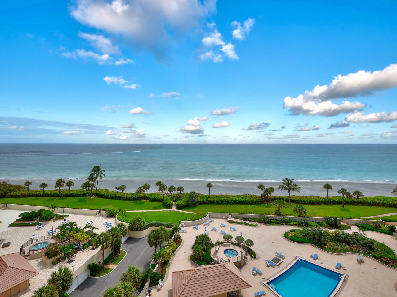 Property Photo:  300 Ocean Trail Way 1009  FL 33477 