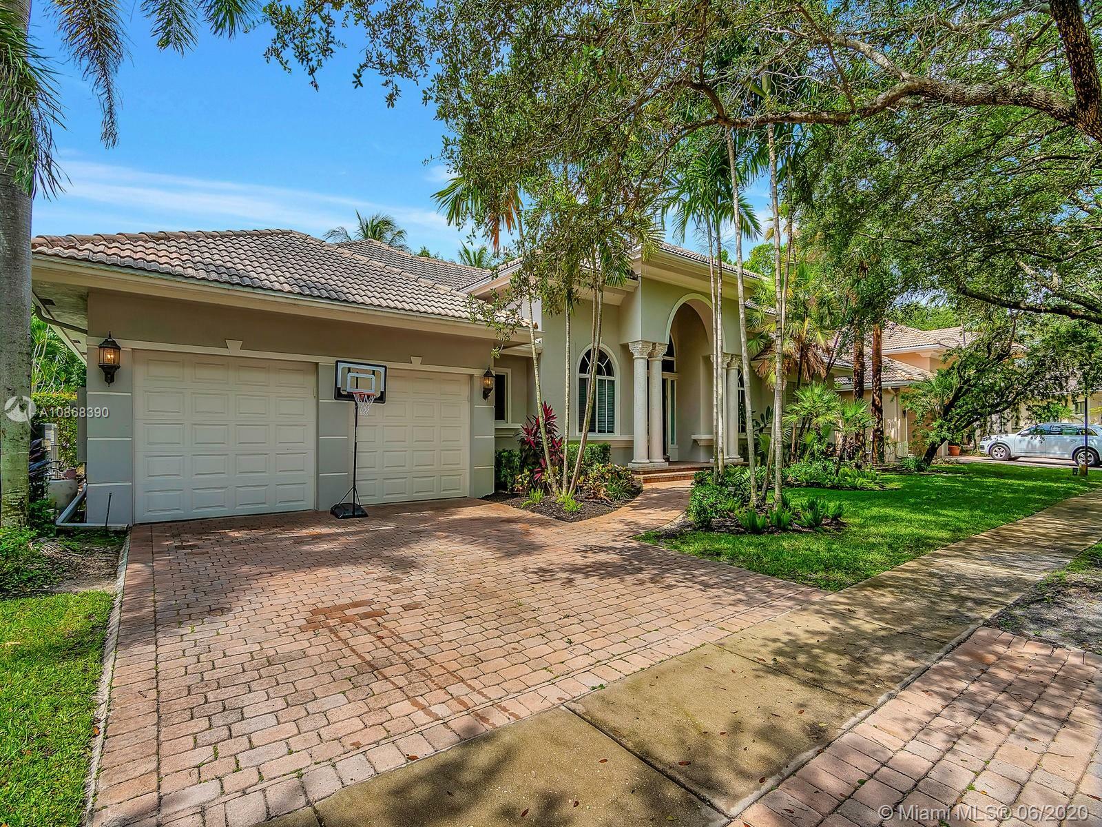 Property Photo: 3442 Shady Oak St FL 33312