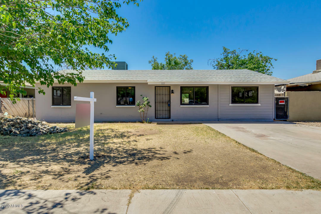 Property Photo:  1221 E Henry Street  AZ 85288 