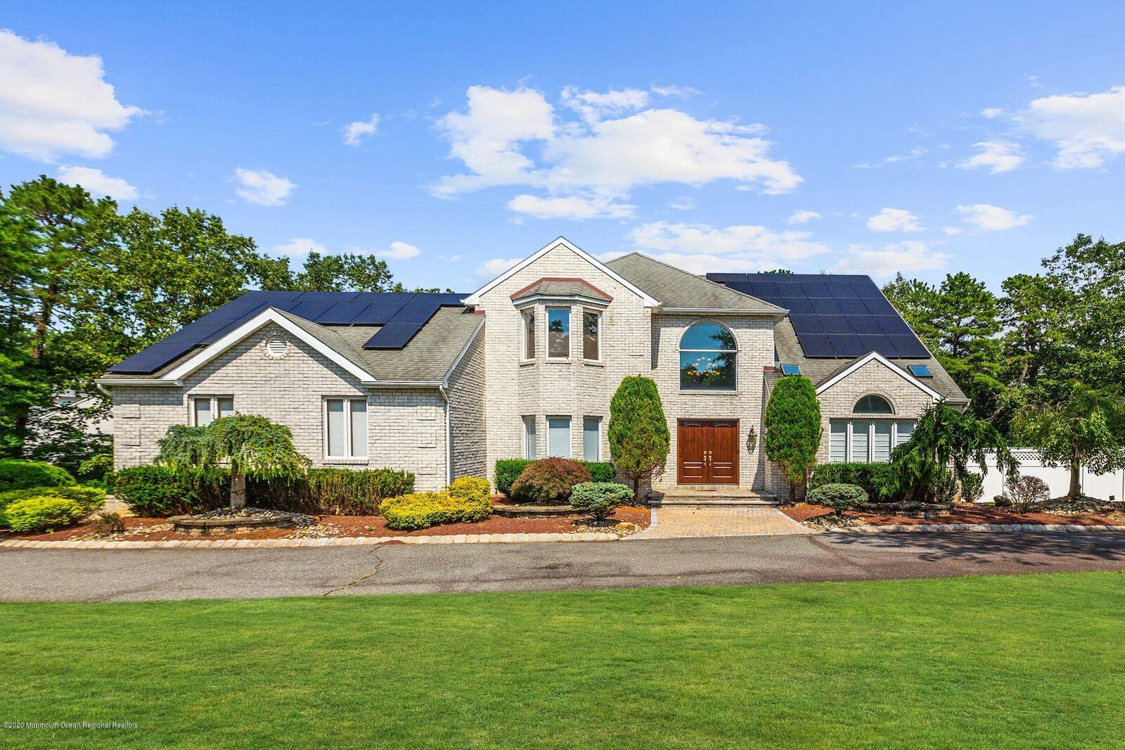 Property Photo: 112 Tree Top Circle NJ 07728