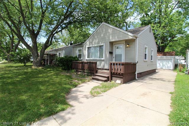 Property Photo:  24078 Annapolis Street  MI 48125 