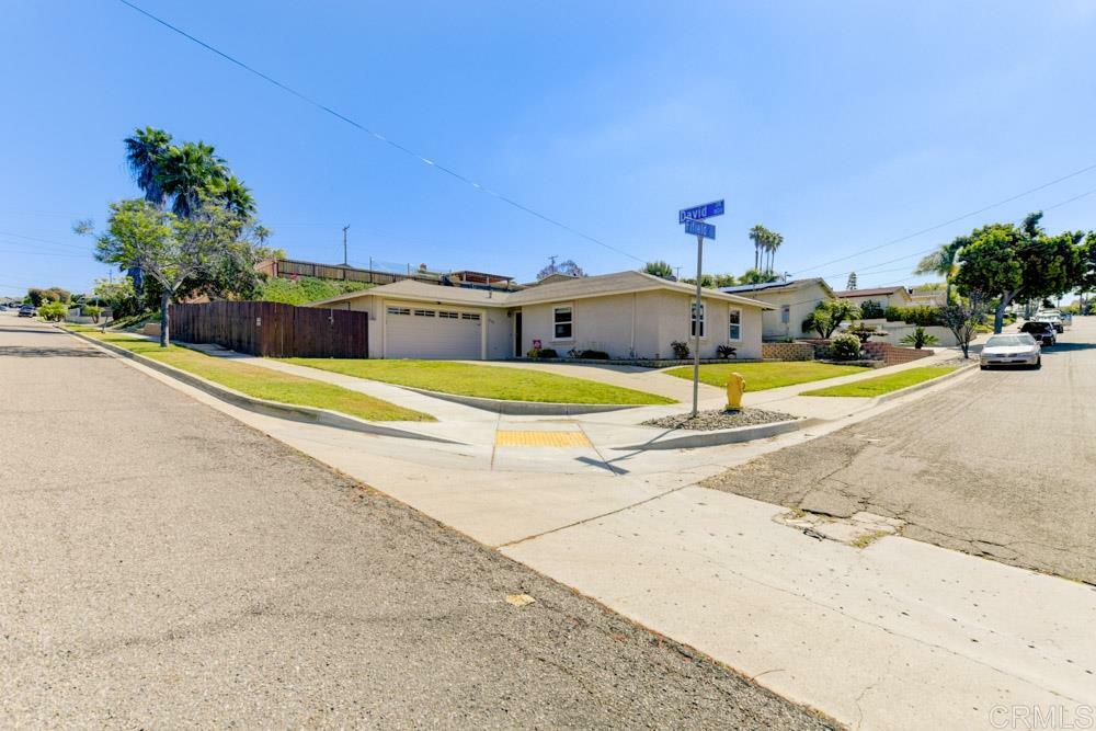 Property Photo:  519 Fifield St  CA 91910 