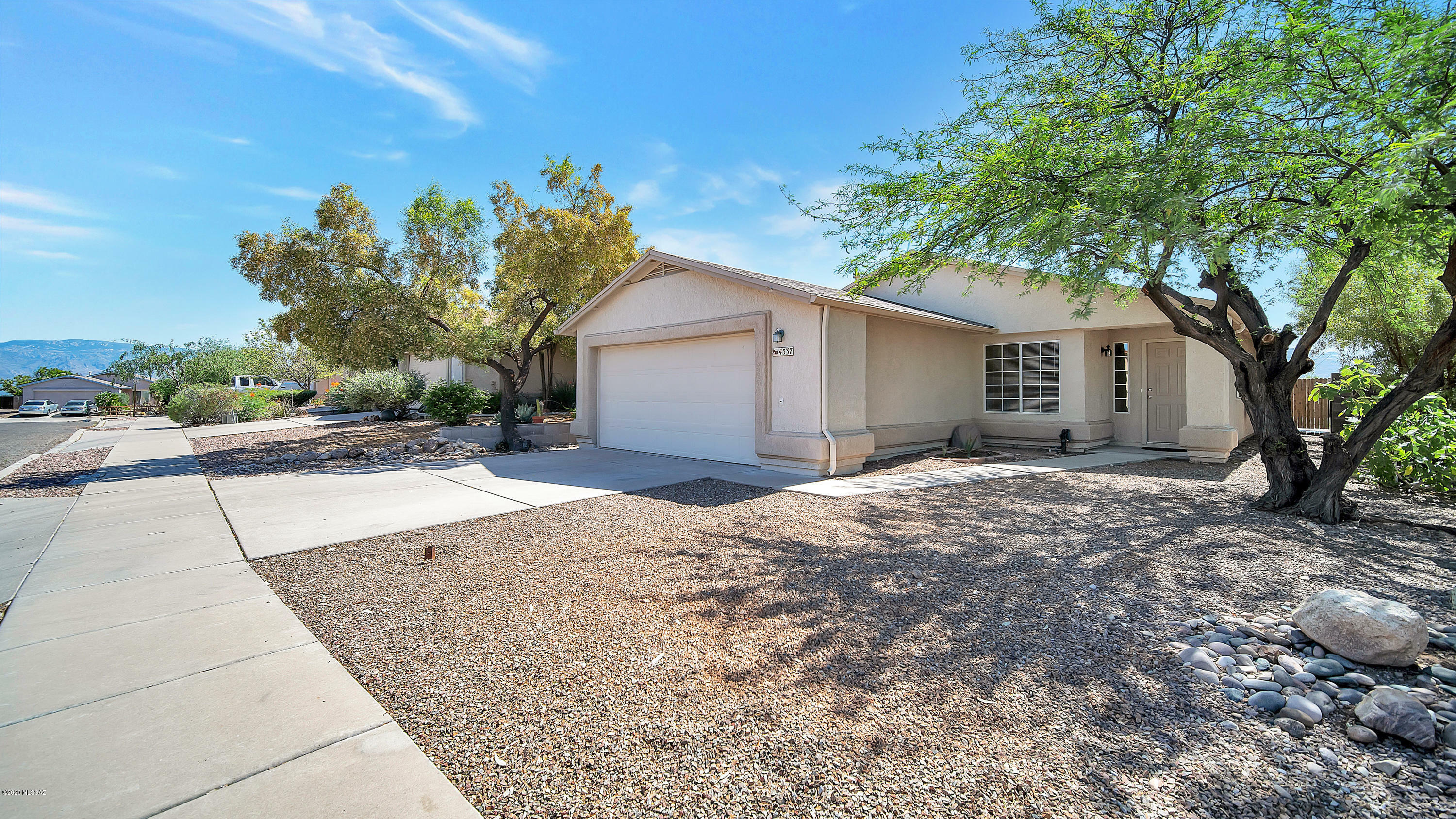 Property Photo:  4537 S Fenwick Drive  AZ 85730 