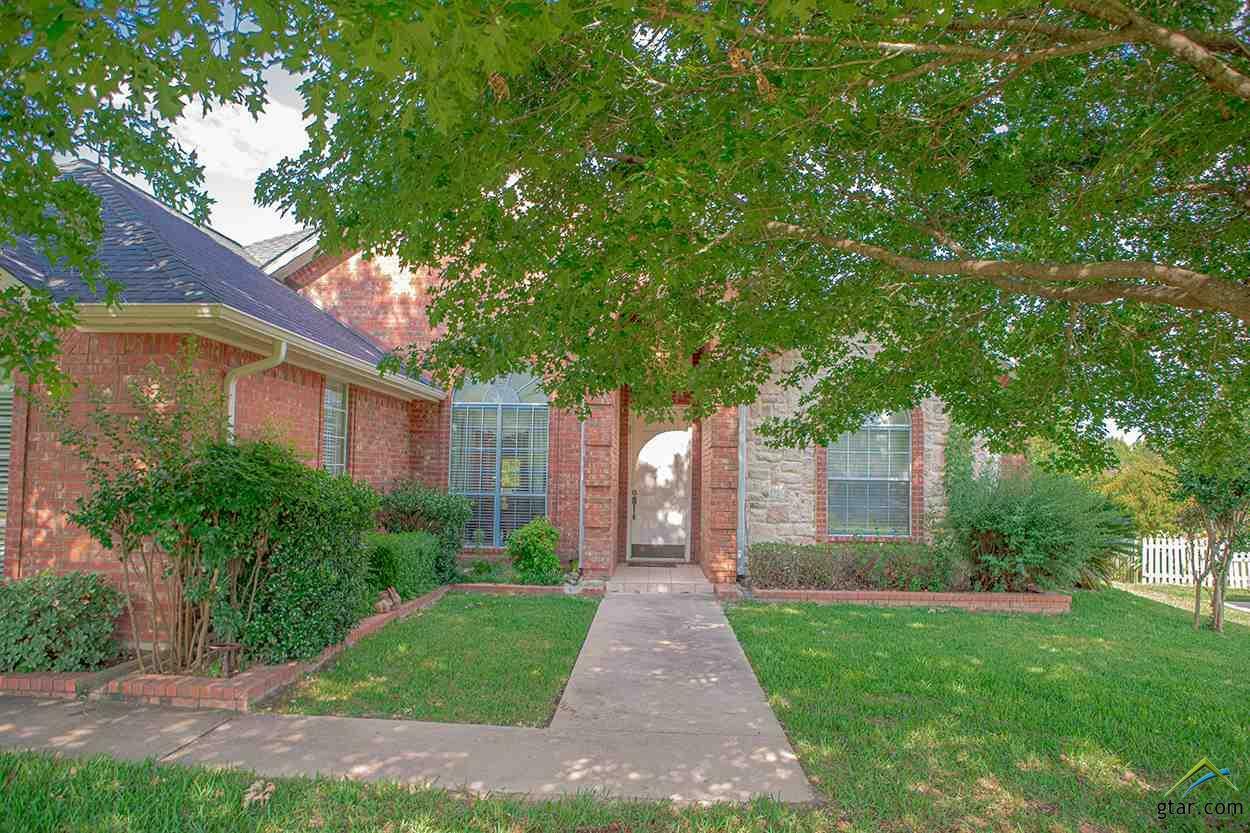 Property Photo:  121 Saint Andrews Circle  TX 75771 