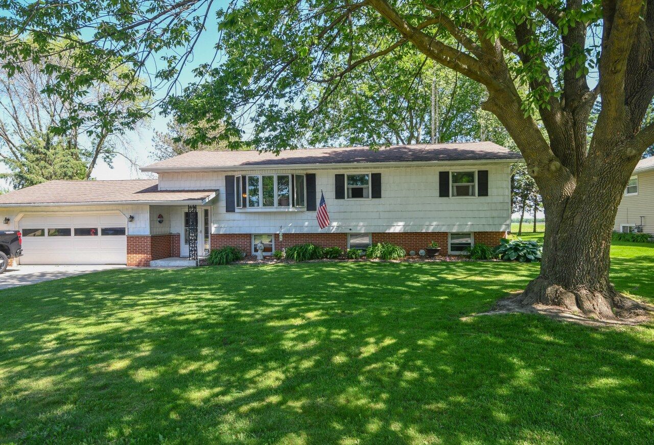 Property Photo:  767 E Center St  WI 53039 