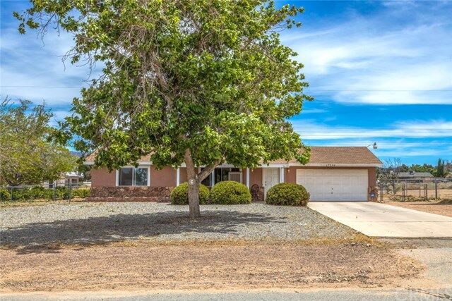 Property Photo: 17299 Redding Street CA 92345