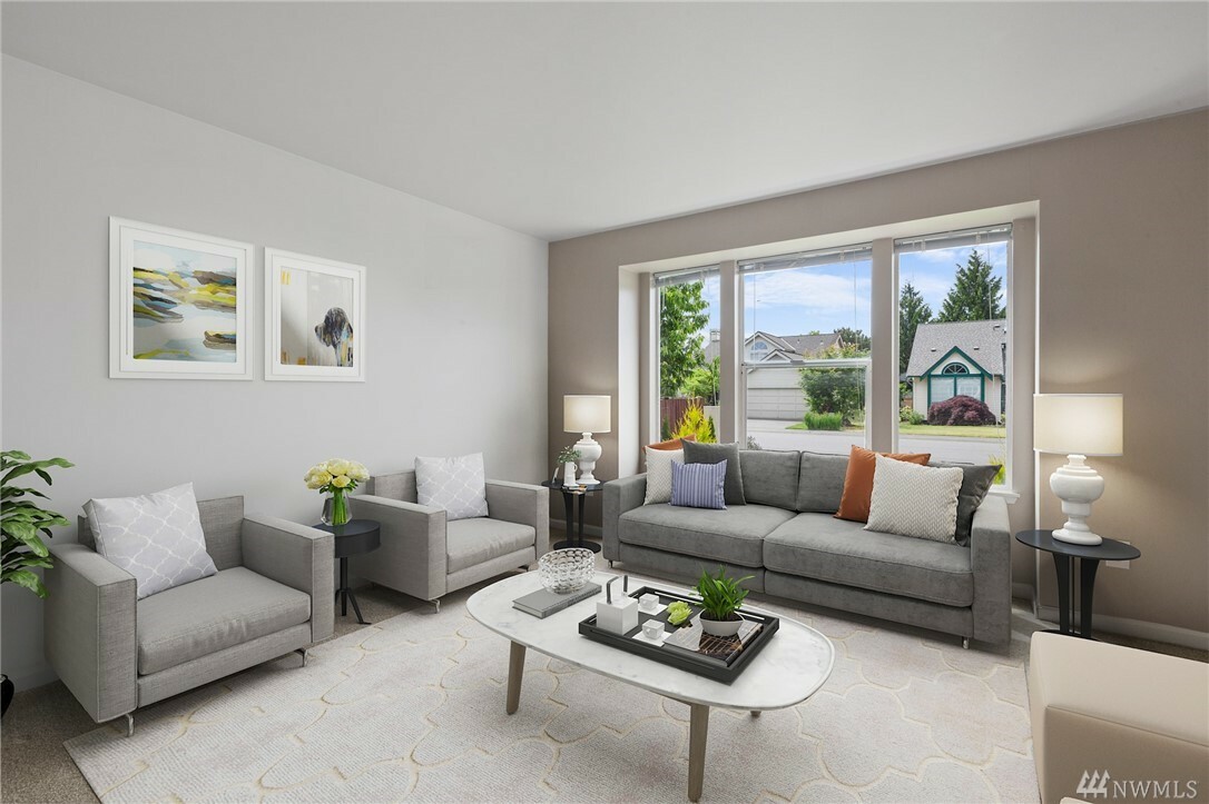 Property Photo: 1316 SW 349th St WA 98023