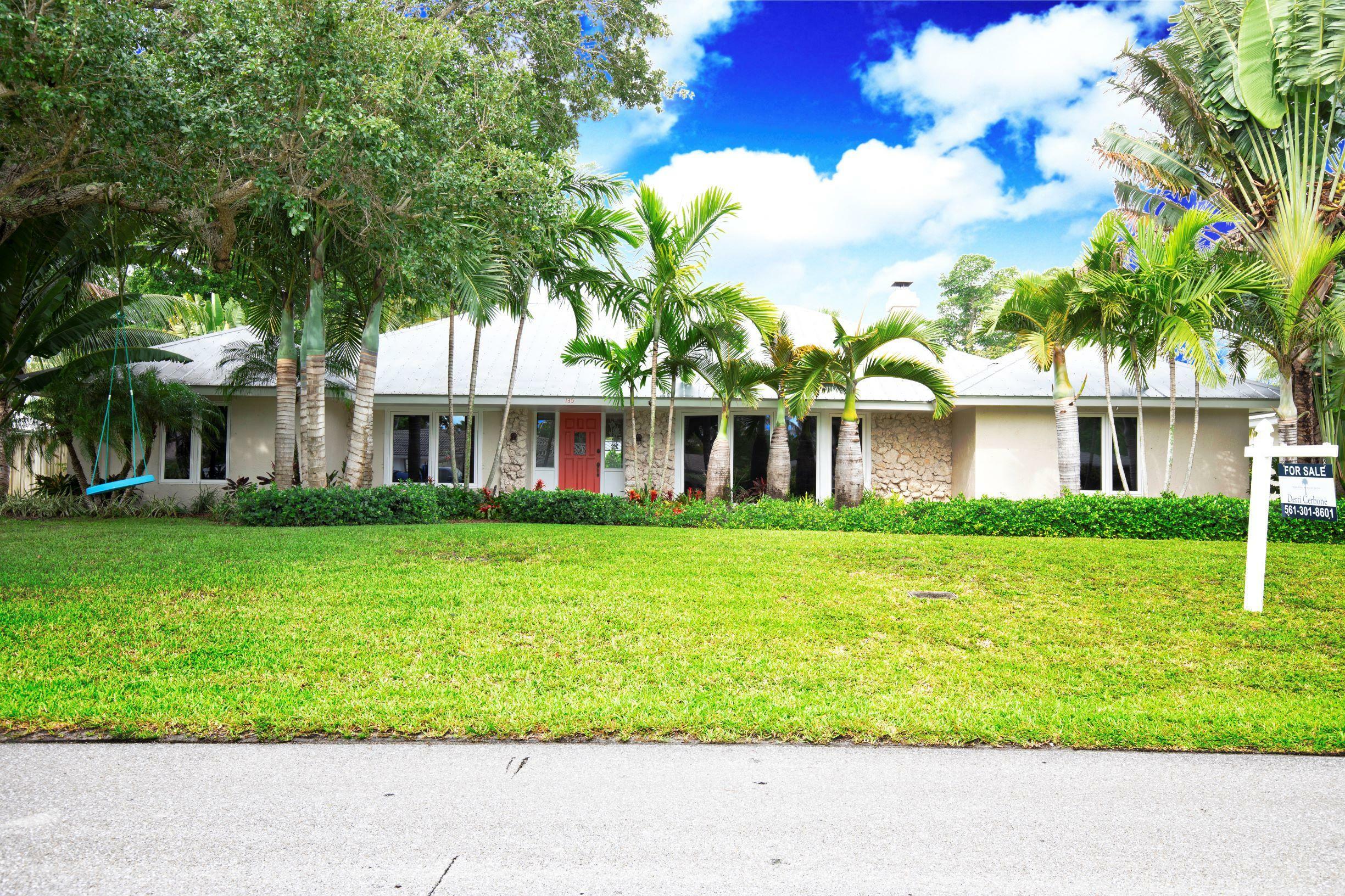 Property Photo:  135 River Drive  FL 33469 