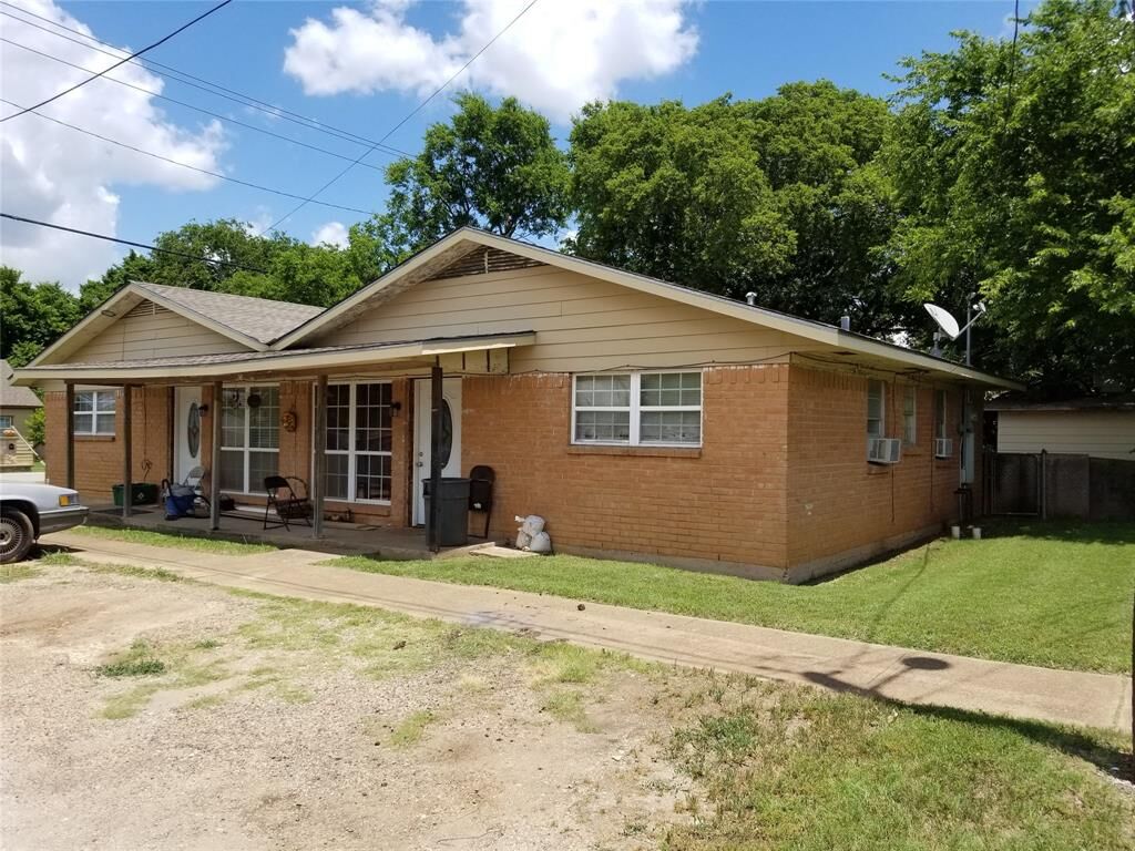 Photo de la propriété: 116 N 12th Street TX 76065