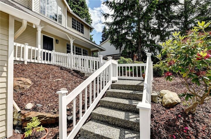Property Photo: 17810 149th Avenue NE WA 98072