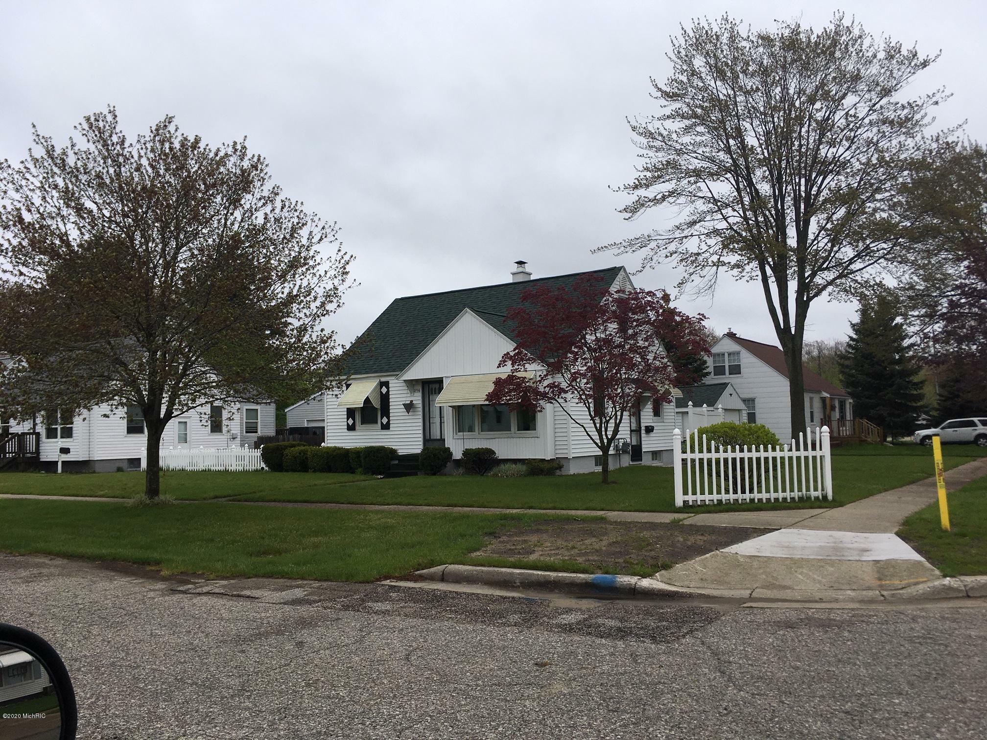 Property Photo:  2756 Liberty Road  MI 49441 