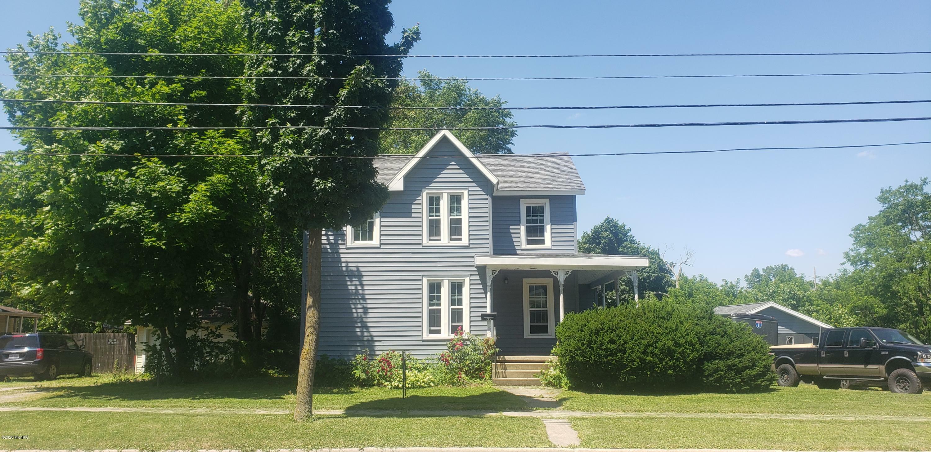 Property Photo:  638 S Winter Street  MI 49221 