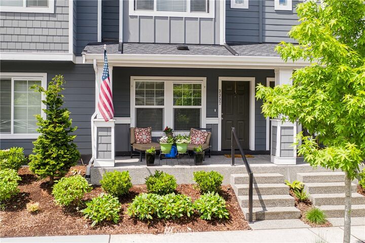 Property Photo: 3337 30th Drive WA 98201