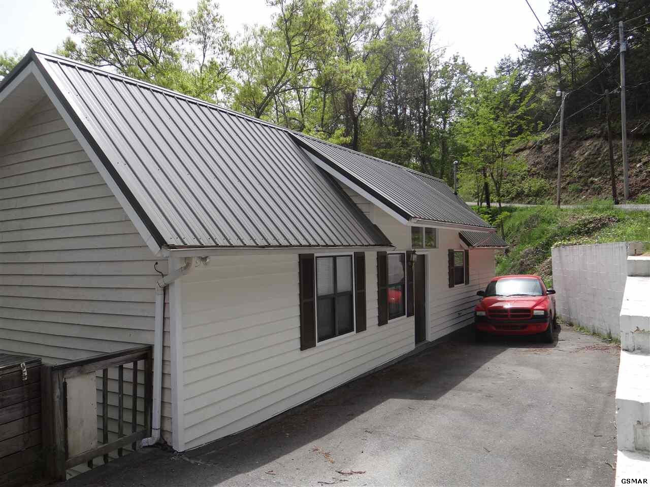 Property Photo:  1317 Ski View Drive  TN 37738 