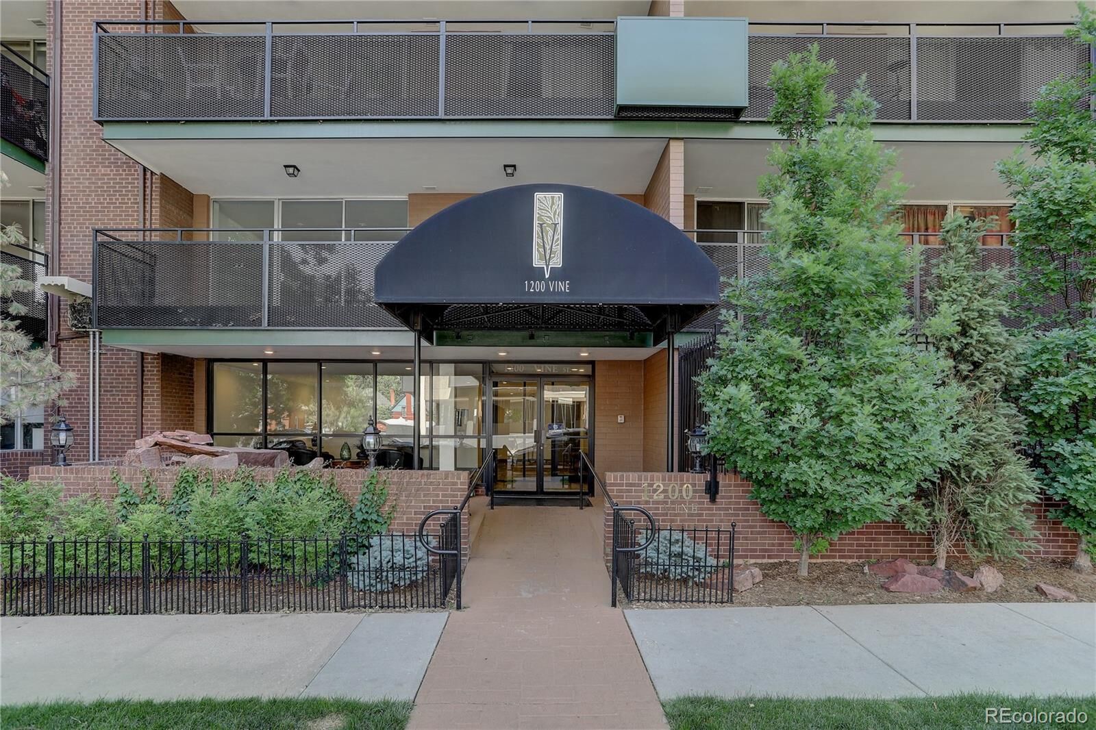 Property Photo: 1200 Vine Street 7B CO 80206